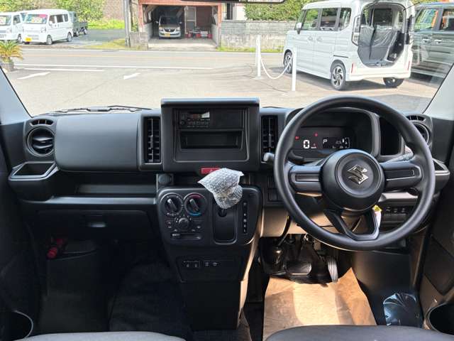 Suzuki Every 12