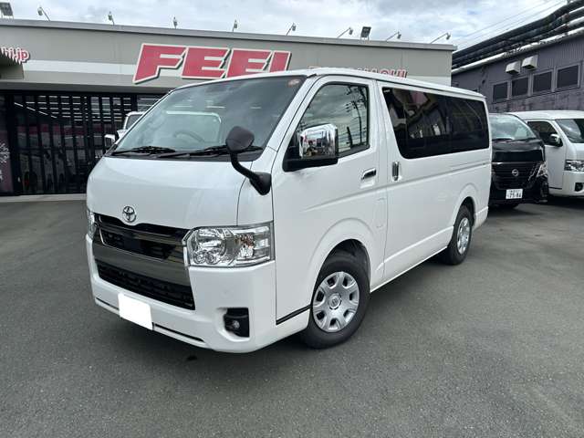 Toyota Hiace Van 2