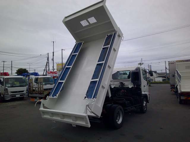 Hino Ranger 7