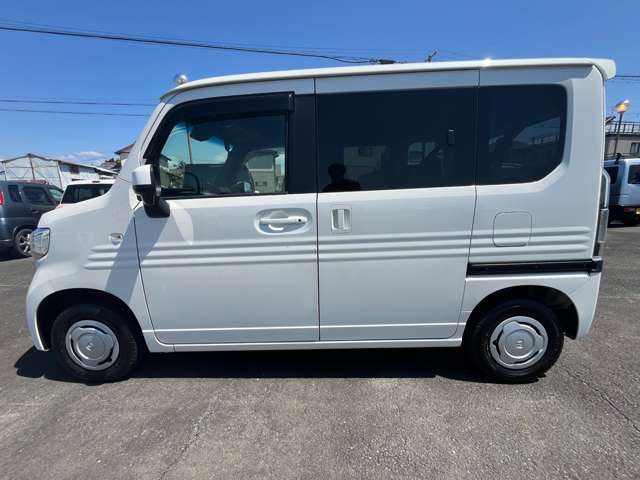 Honda N-VAN 8