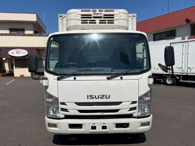 Isuzu Elf 2