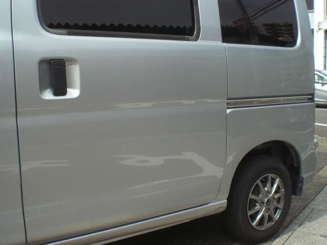 Daihatsu Hijet Cargo 8