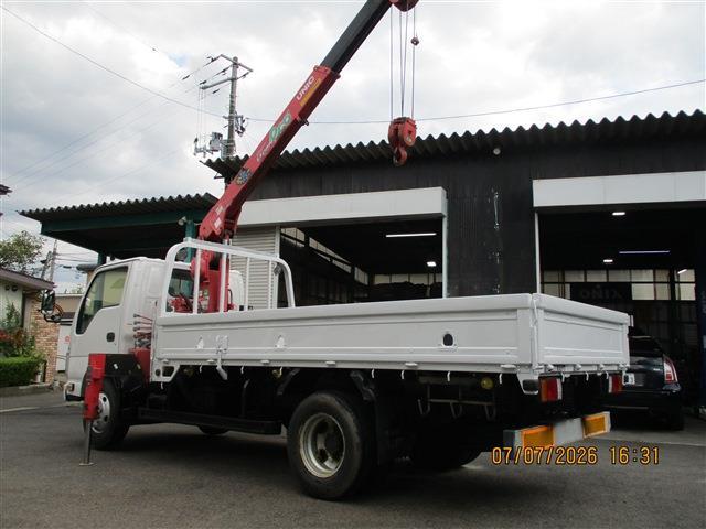 Isuzu Elf 2