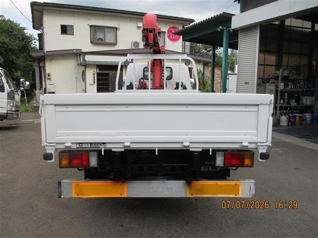 Isuzu Elf 9