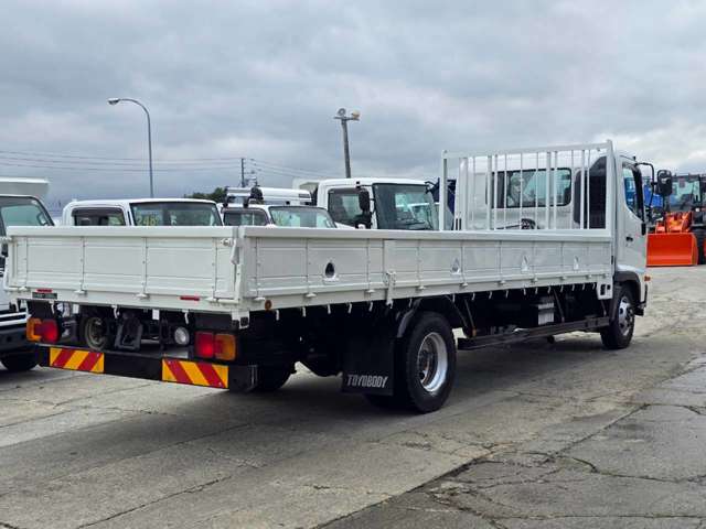 Hino Ranger 8