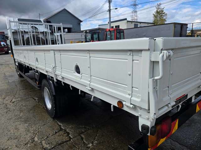 Hino Ranger 9