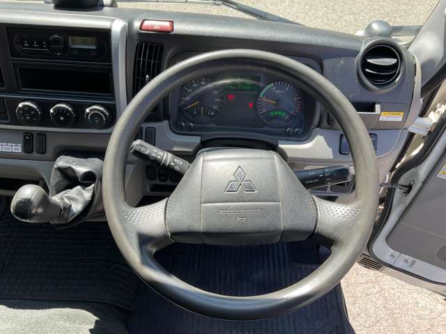 Mitsubishi Fuso Canter 4