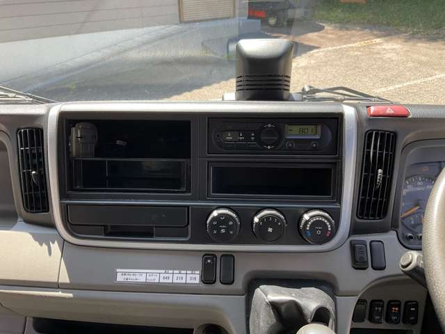 Mitsubishi Fuso Canter 8