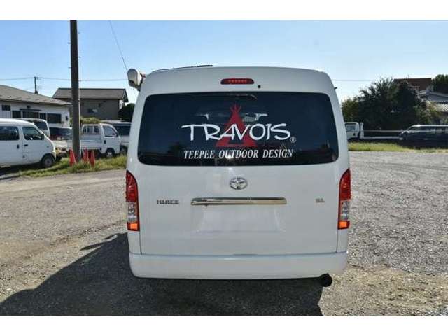 Toyota Hiace 5