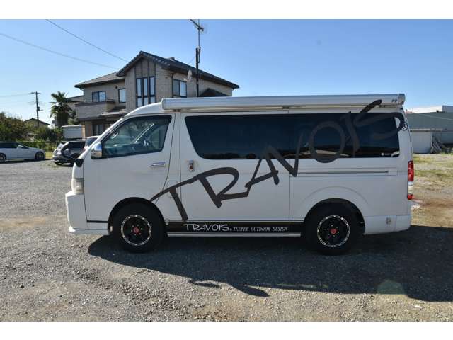 Toyota Hiace 8
