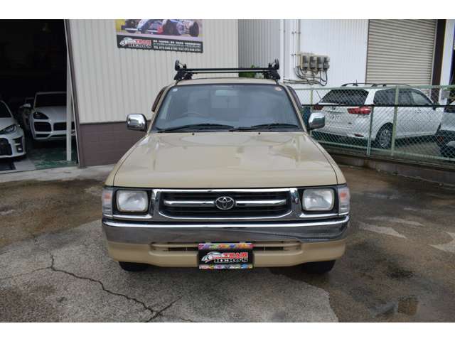 Toyota Hilux 12