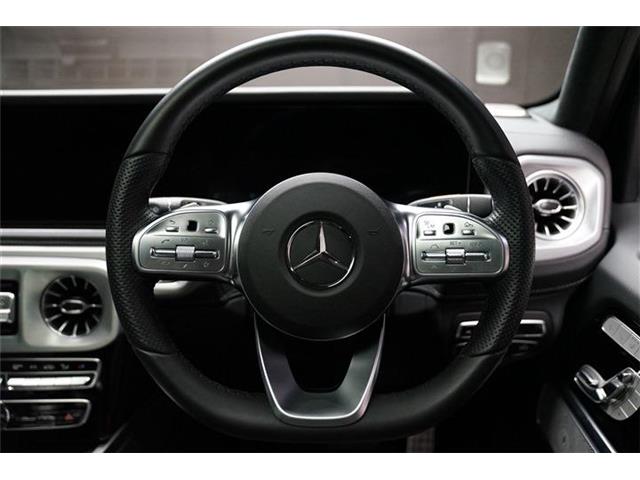 Mercedes-Benz G-Class 12