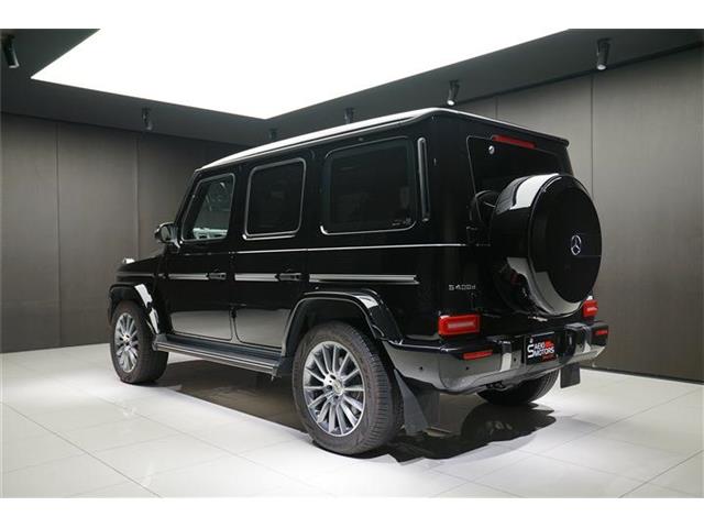 Mercedes-Benz G-Class 2