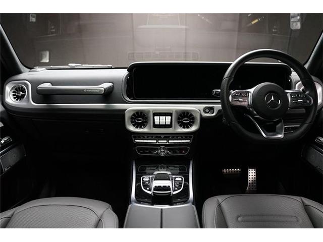 Mercedes-Benz G-Class 4