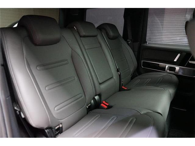 Mercedes-Benz G-Class 10