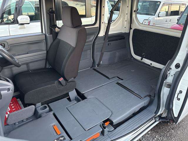 Honda N-VAN 12