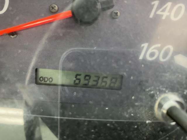 Isuzu Elf 11