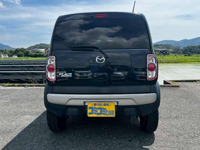 Mazda Flair Crossover 7