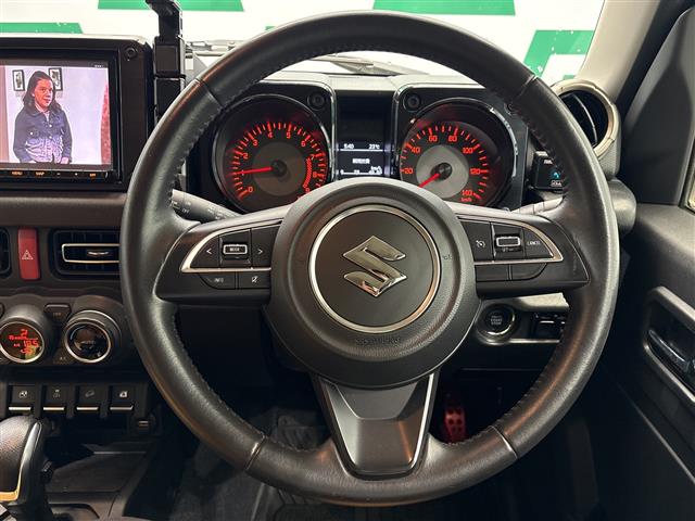 Suzuki Jimny 8