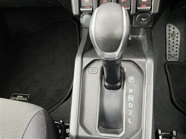 Suzuki Jimny Sierra 12