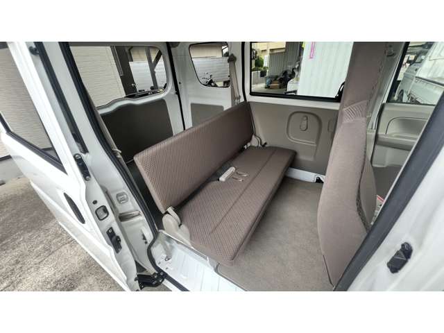 Suzuki Every 11