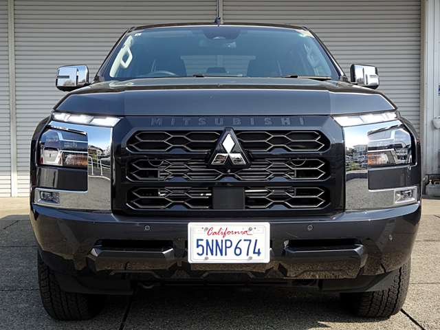 Mitsubishi Triton 5