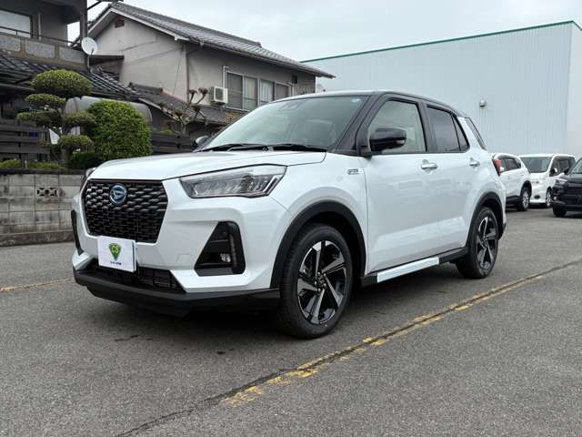 Daihatsu Rocky 5