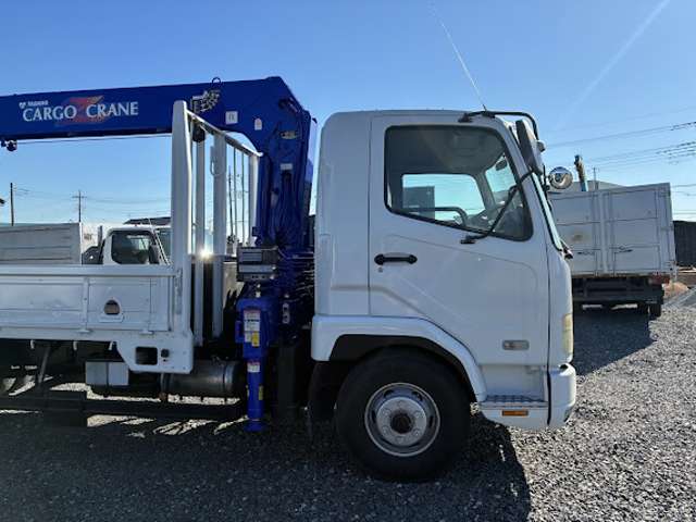 Mitsubishi Fuso Fighter 4