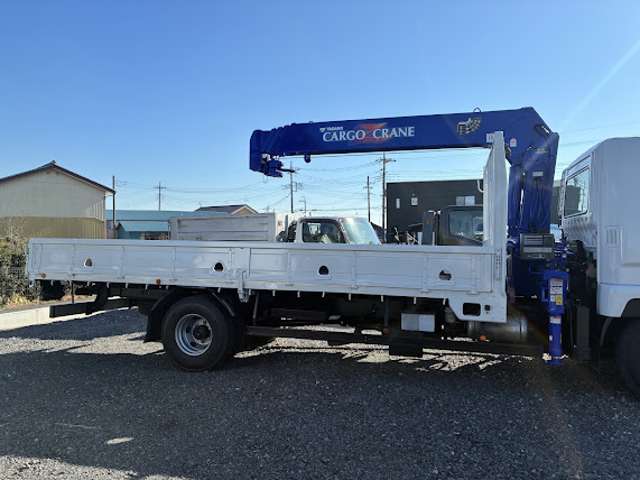 Mitsubishi Fuso Fighter 6