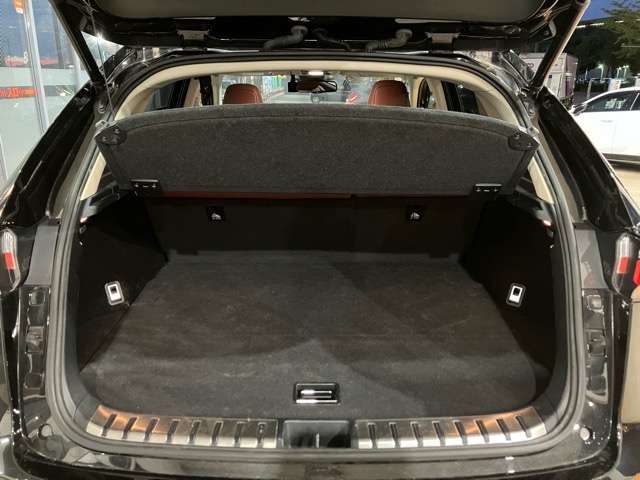 Lexus NX 9