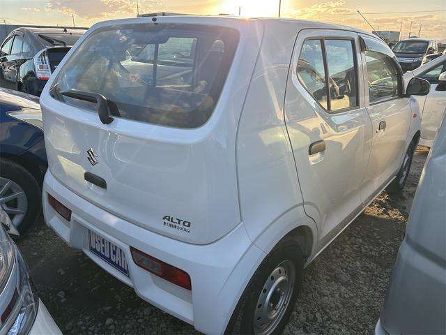 Suzuki Alto 5