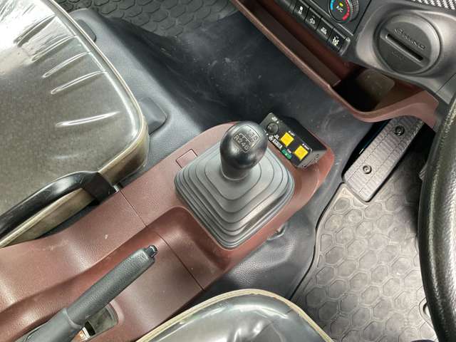 Hino Ranger 5