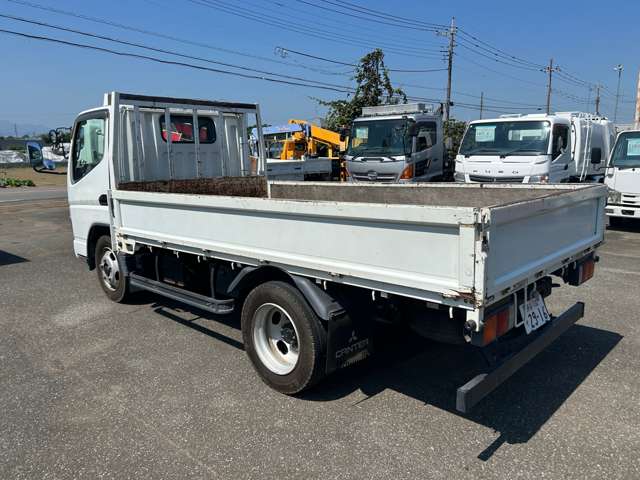Mitsubishi Fuso Canter 8