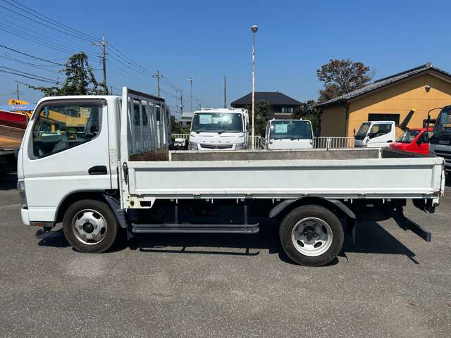 Mitsubishi Fuso Canter 9