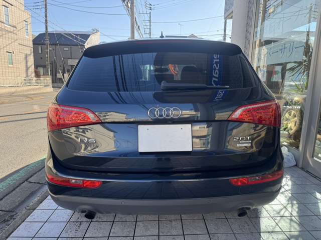 Audi Q5 6