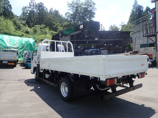Isuzu Elf 2