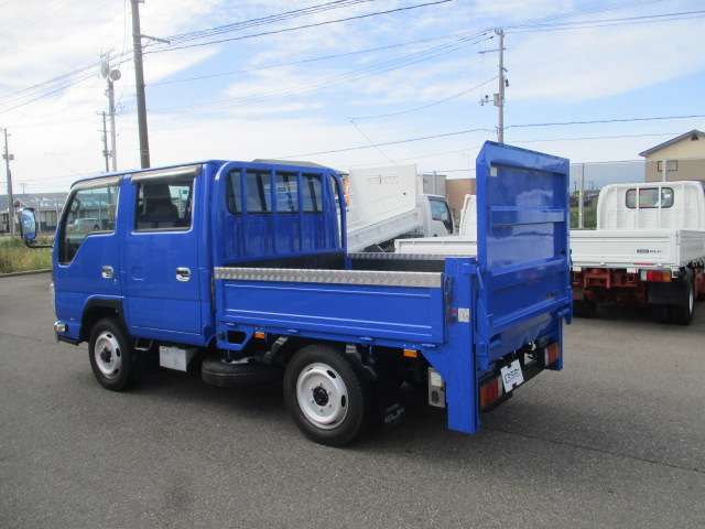 Isuzu Elf 5
