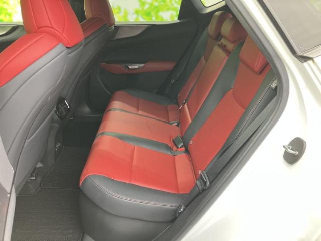 Lexus NX 9