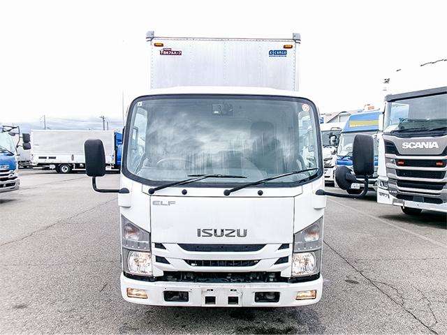 Isuzu Elf 4