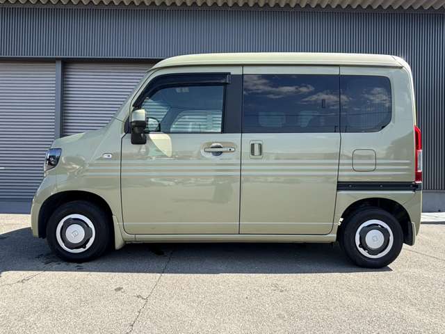 Honda N-VAN 9