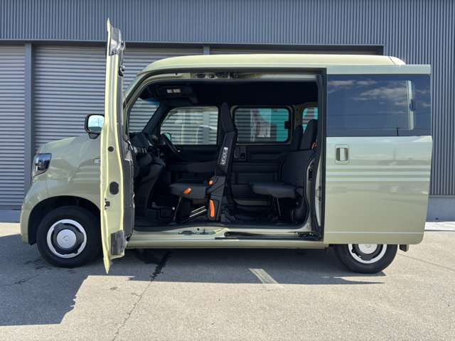 Honda N-VAN 10