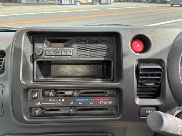 Toyota Pixis Truck 11