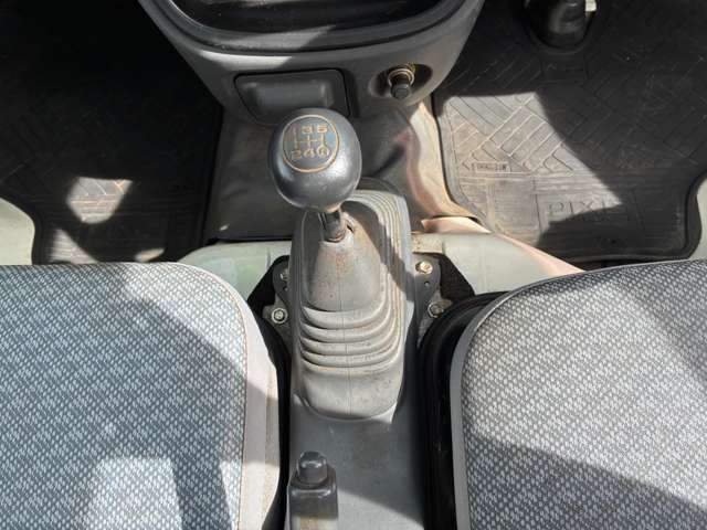 Toyota Pixis Truck 10