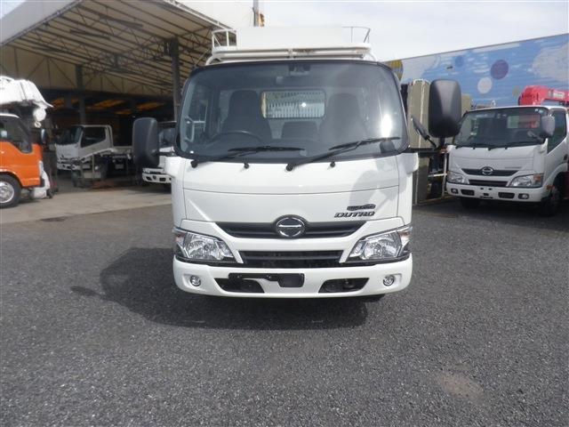 Hino Dutro 2