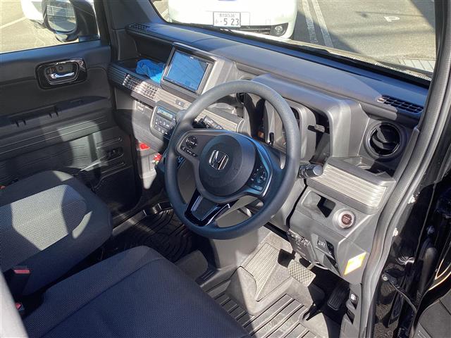 Honda N-VAN 11