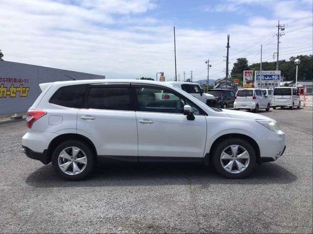 Subaru Forester 4