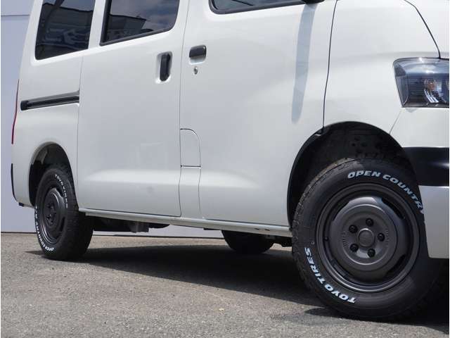 Toyota Town Ace Van 12
