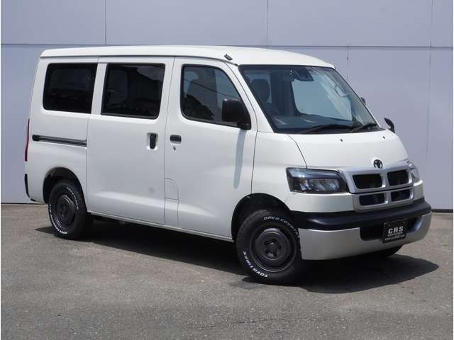 Toyota Town Ace Van 8
