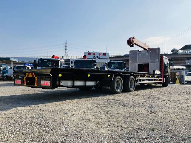 Mitsubishi Fuso Fighter 9