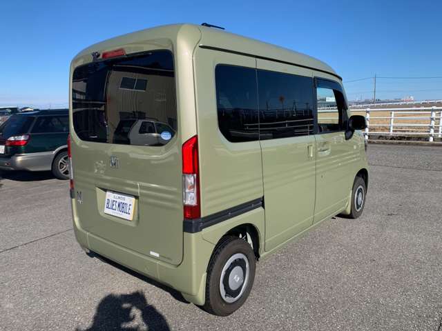 Honda N-VAN 8